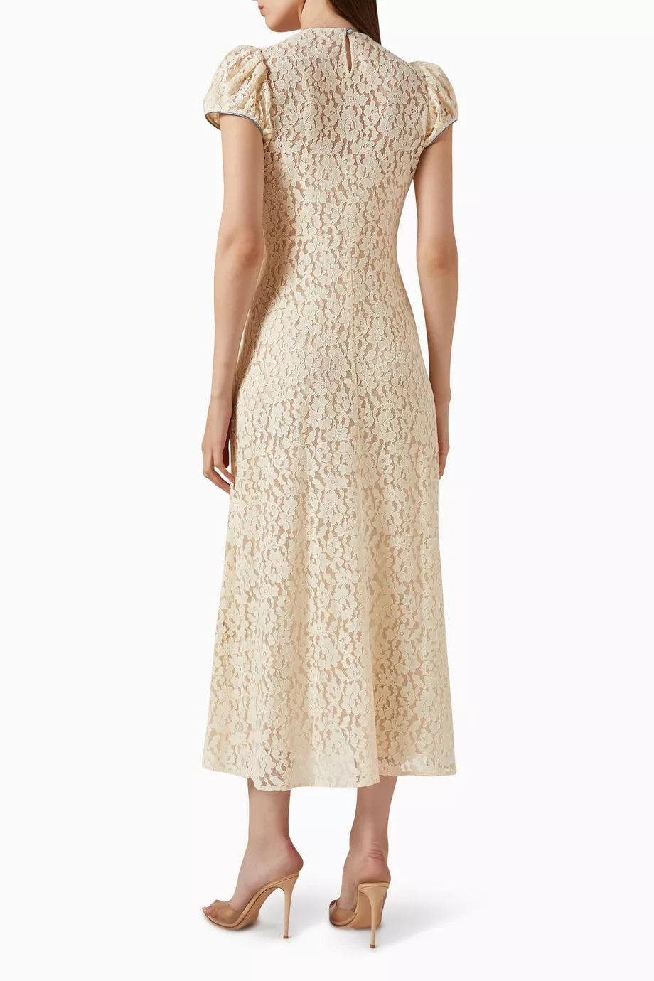 Designed for effortless elegance, the Katarina Maxi Dress in Lace by DÔEN combines delicate fabric with a flattering silhouette. Its fitted waist enhances your shape while the flowing A-line skirt adds graceful movement. Perfect for romantic dates or casual brunches, this dress offers a complete look that pairs beautifully with minimal accessories, making it an essential piece for refined, versatile style.