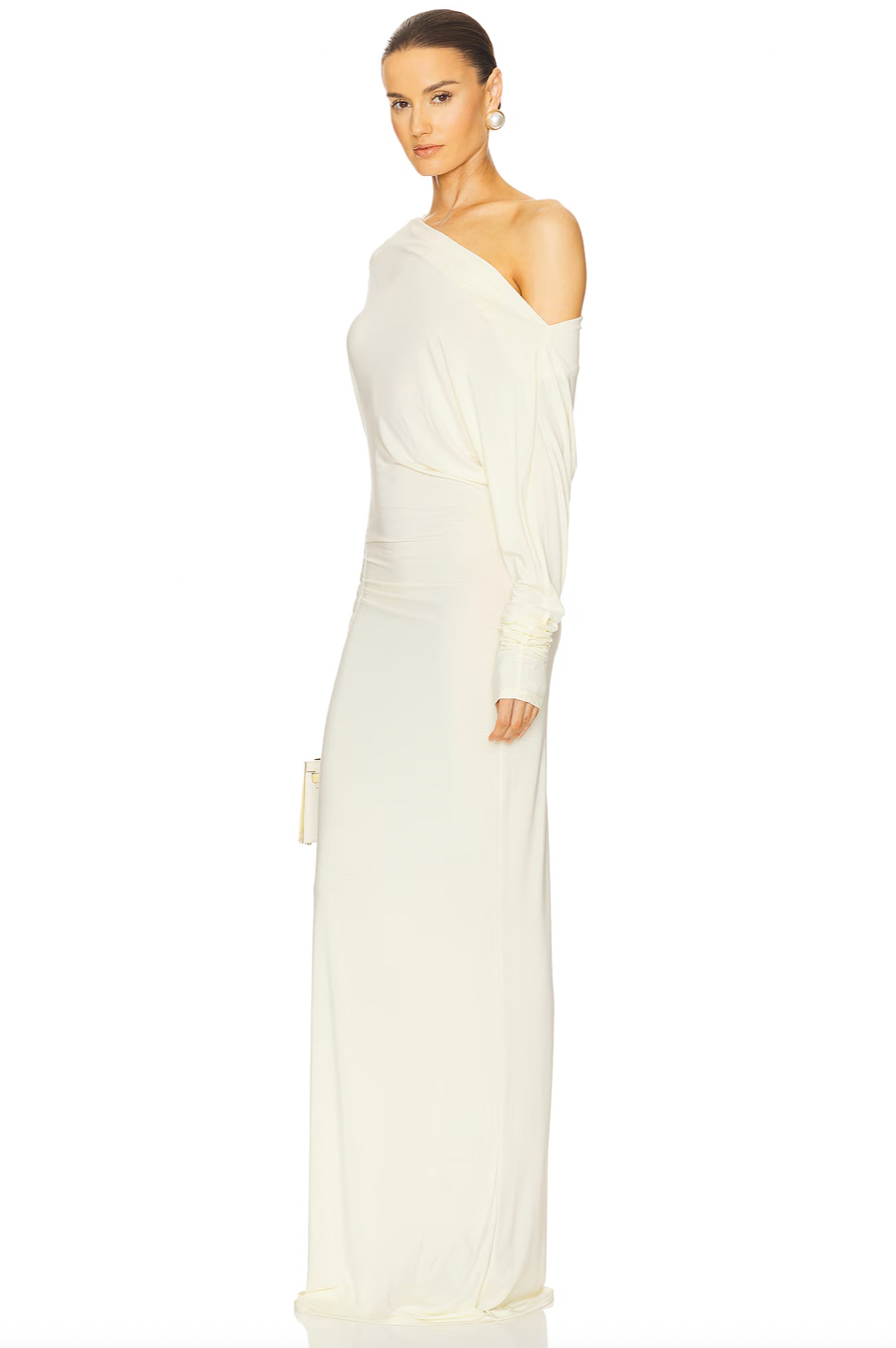 The Nina Dress features an off-shoulder design crafted from soft jersey fabric, offering a comfortable and breathable fit. With its unlined construction and easy pull-on styling, this dress combines effortless elegance with practicality, making it ideal for warm days and relaxed occasions.