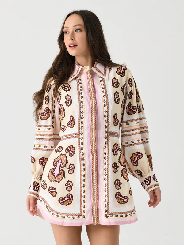 Experience a boost in your wardrobe with the Jagger Fitted Waist Mini Dress from Antipodean. Crafted with exquisite linen, it features a unique hand-drawn design and balloon sleeves for a flattering shape. Complete with a hidden placket, this dress is suitable for all occasions and a necessary addition to your closet.