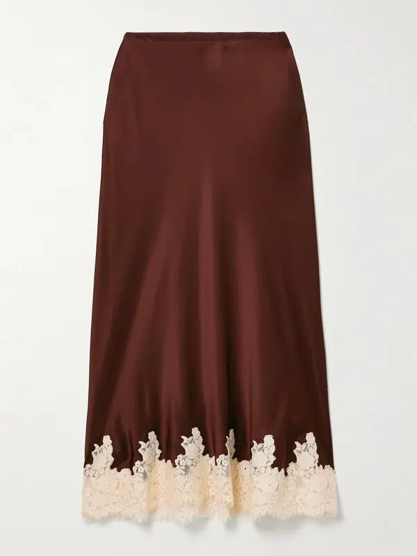 The Elowen Lace-Trimmed Silk-Charmeuse Midi Skirt by DÔEN offers a refined silhouette crafted from luxurious silk-charmeuse that gracefully flows with each movement. Its elasticated waistband ensures a comfortable, flattering fit, while the delicate lace trim along the midi-length hem adds an expertly tailored touch of elegance, making it suitable for both sophisticated daytime and evening occasions.