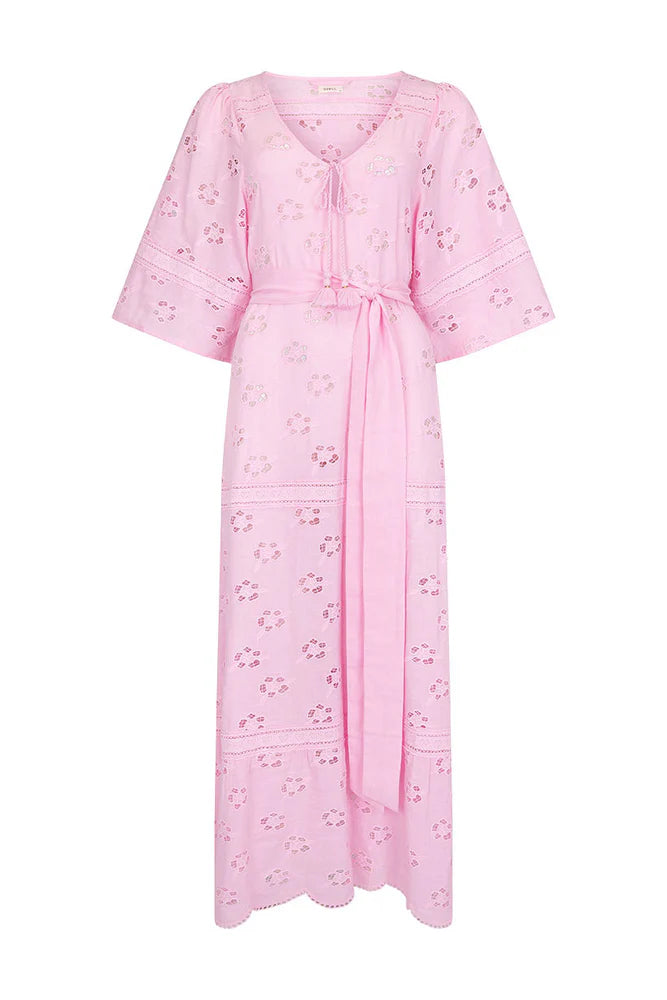 Step into a daydream with the Love Note Broderie Gown in Cosmos Pink, a gown that speaks of romance and delicate femininity. The soft pink hue, combined with custom embroidery and lace, lends an air of whimsy and beauty. A V-neckline with a keyhole opening at the centre front and side splits create a graceful, flowing silhouette, while flutter sleeves add a touch of fairytale magic. 